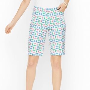 Talbots Blocked Daisy Print Perfect Shorts 16P